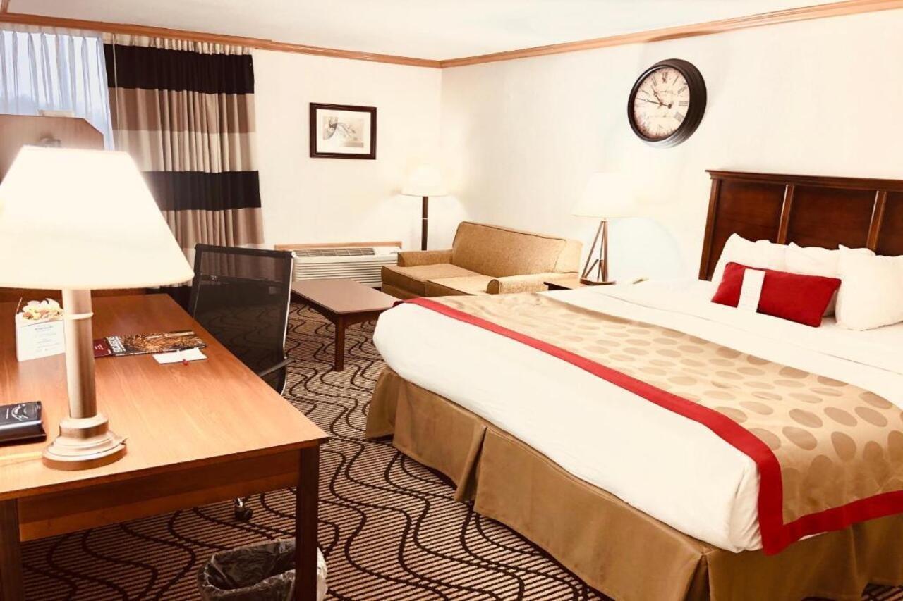 Hotel Ramada By Wyndham Birmingham Airport Exterior foto